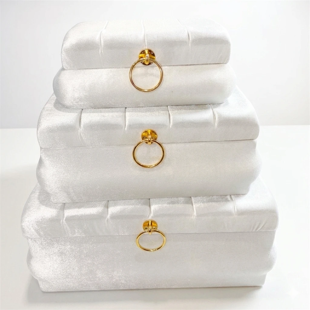 Coffret en Velours Blanc